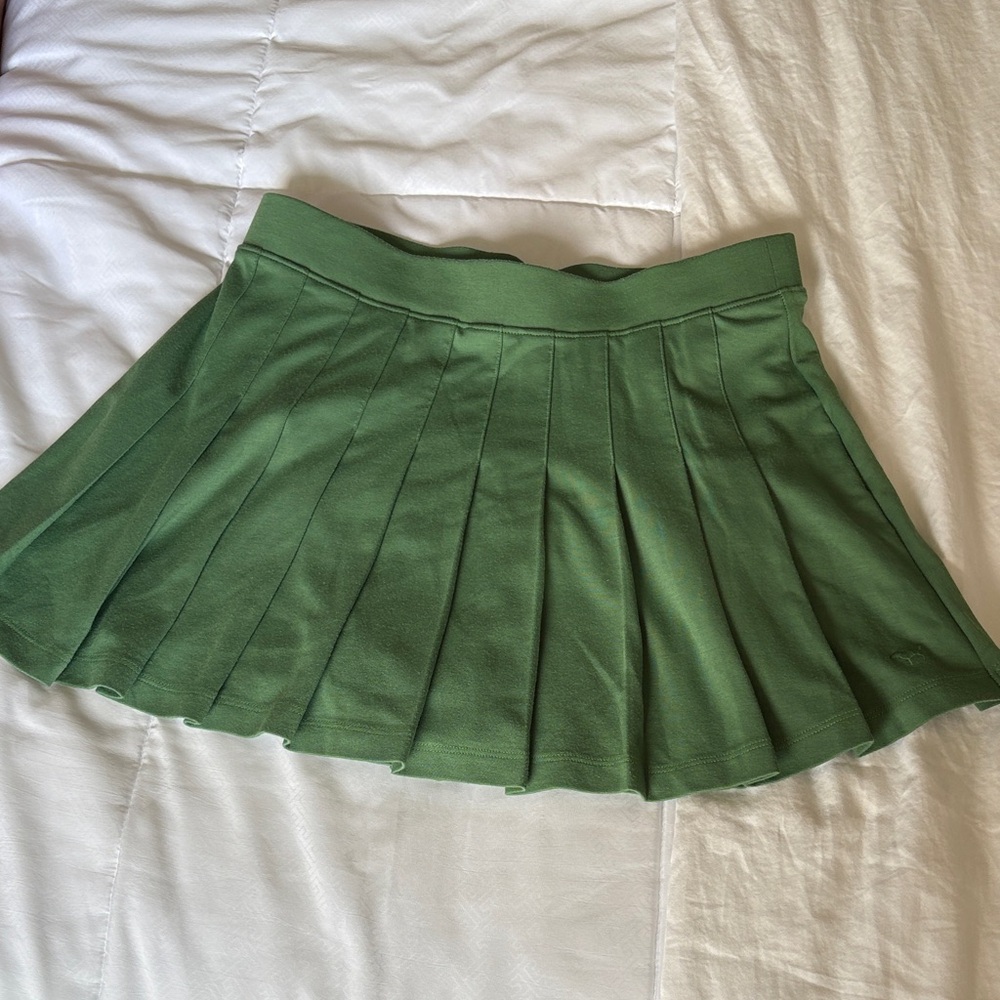 PINK Victoria’s Secret Pleated Tennis Skort